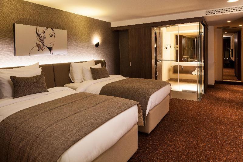 Kronwell Hotel Brasov