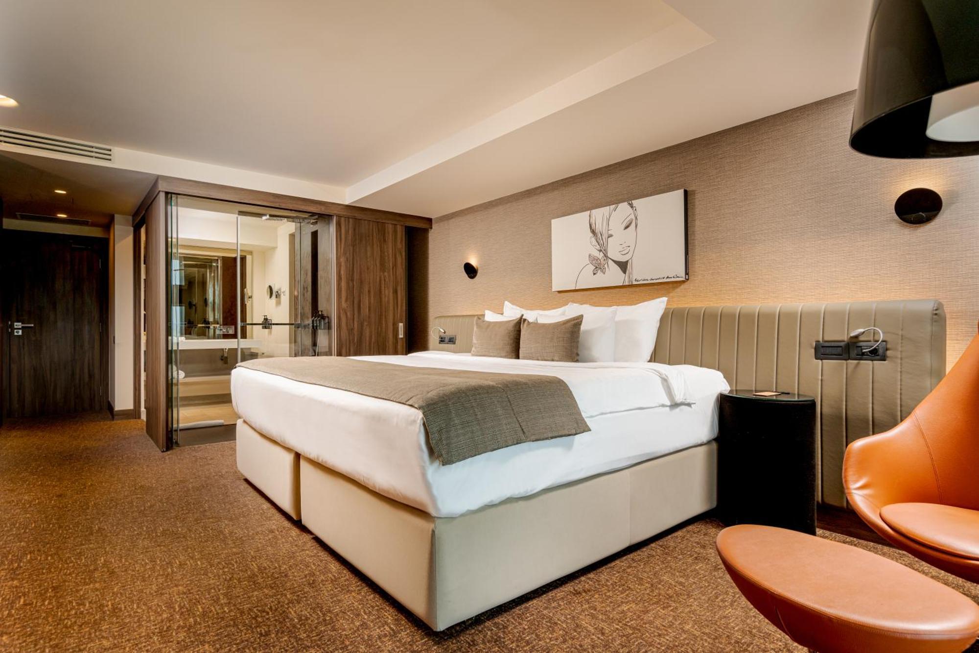 Hotel Kronwell 4*