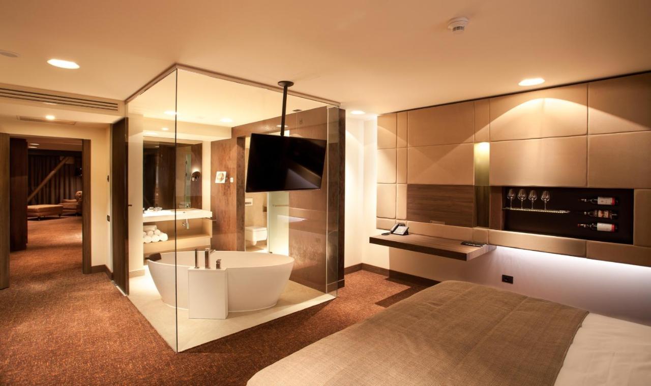 Hotel Kronwell Brasov